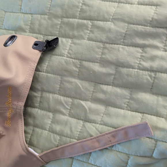 Pineapple 🍍 cap - Picture 3 of 4